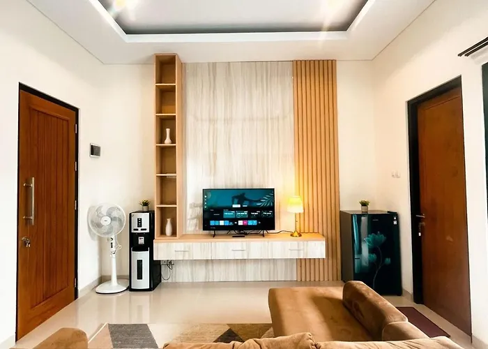 Villa Kamar Tamu Concat